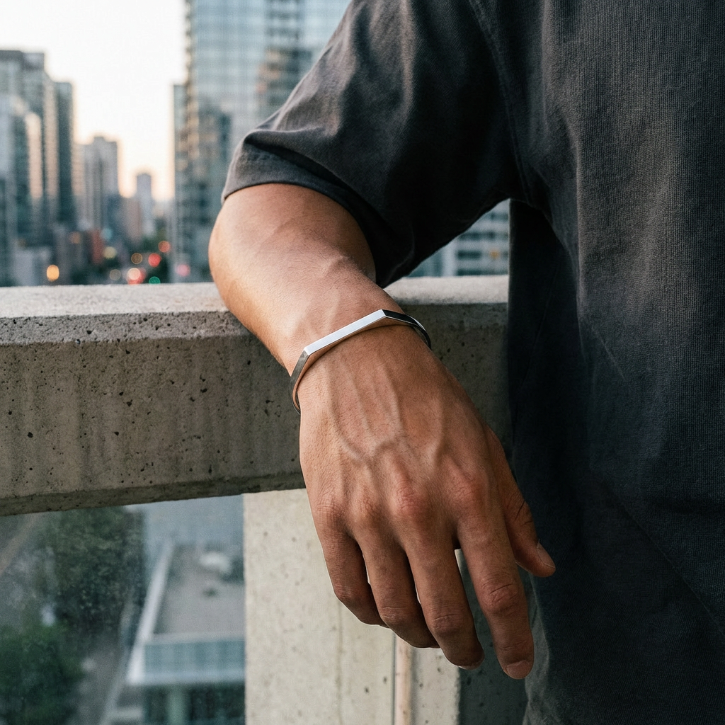 B03 Cuff
