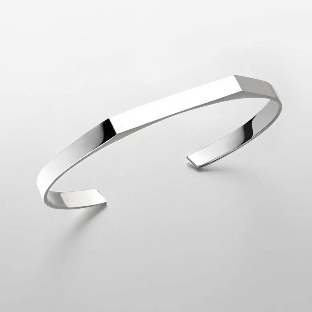 B03 Cuff