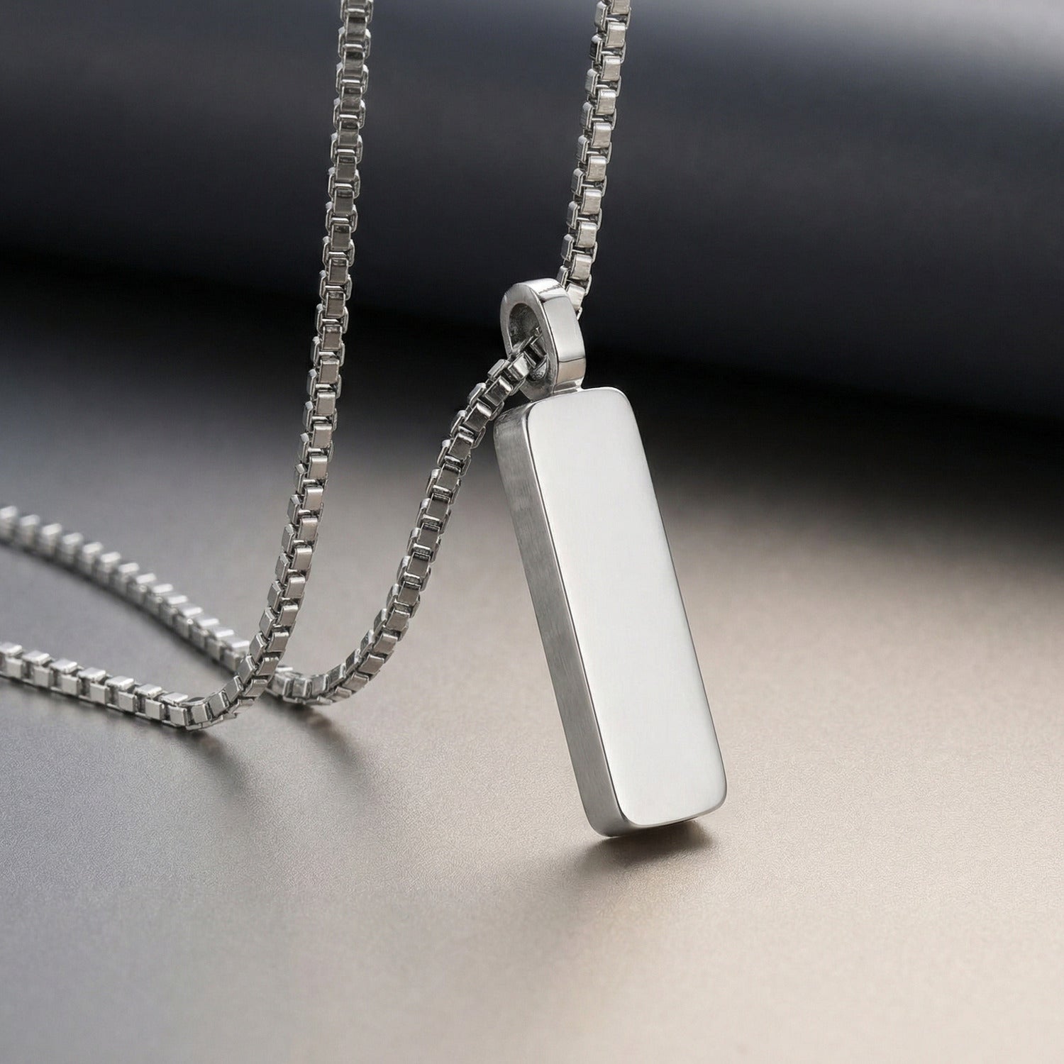N05 Box Pendant