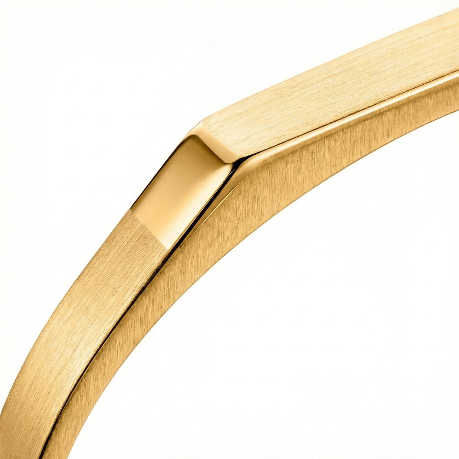B03 Cuff